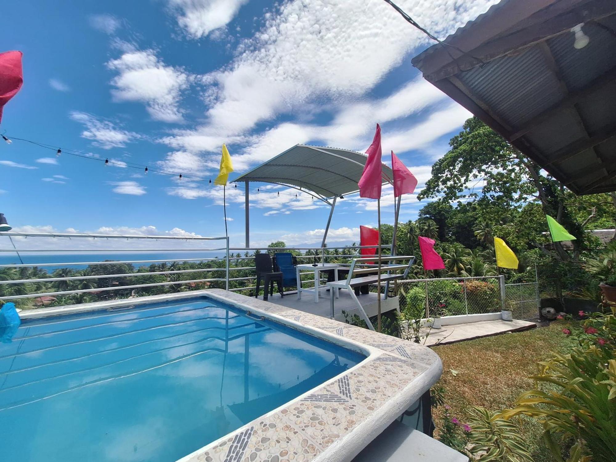 Island Samal Overlooking View House With Swimming Pools San Antonio  Buitenkant foto
